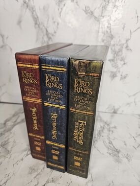 The Lord of the Rings Special Extended DVD Edition Box Set - Red, Blue, Green
